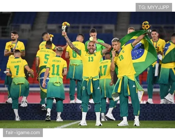 南美足球联赛防守漏洞频现，进攻强队成焦点