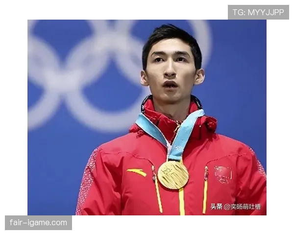 武大靖家里冰箱贴全是金牌，邻居以为他开纪念品店